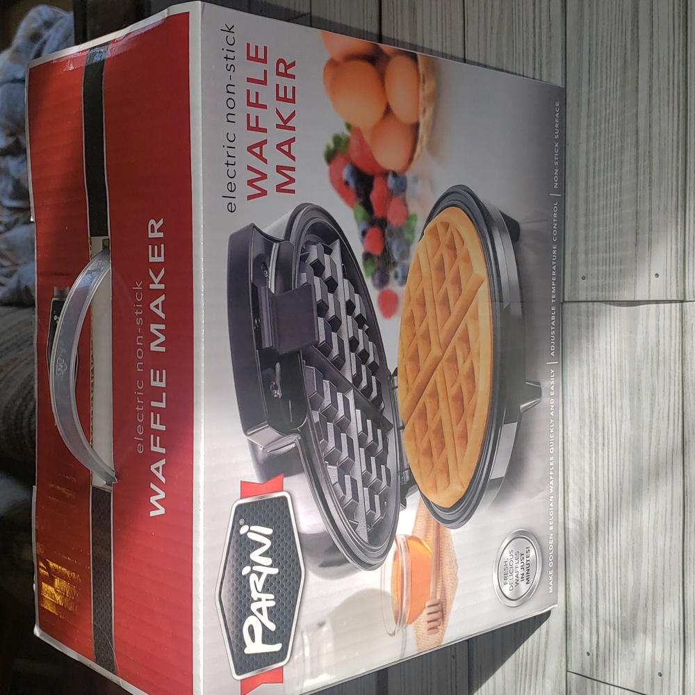 Parini Electric Non Stick Waffle Maker NWT - Picture 6 of 6